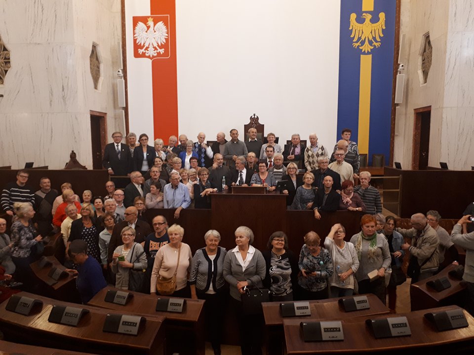 70 lat pzg